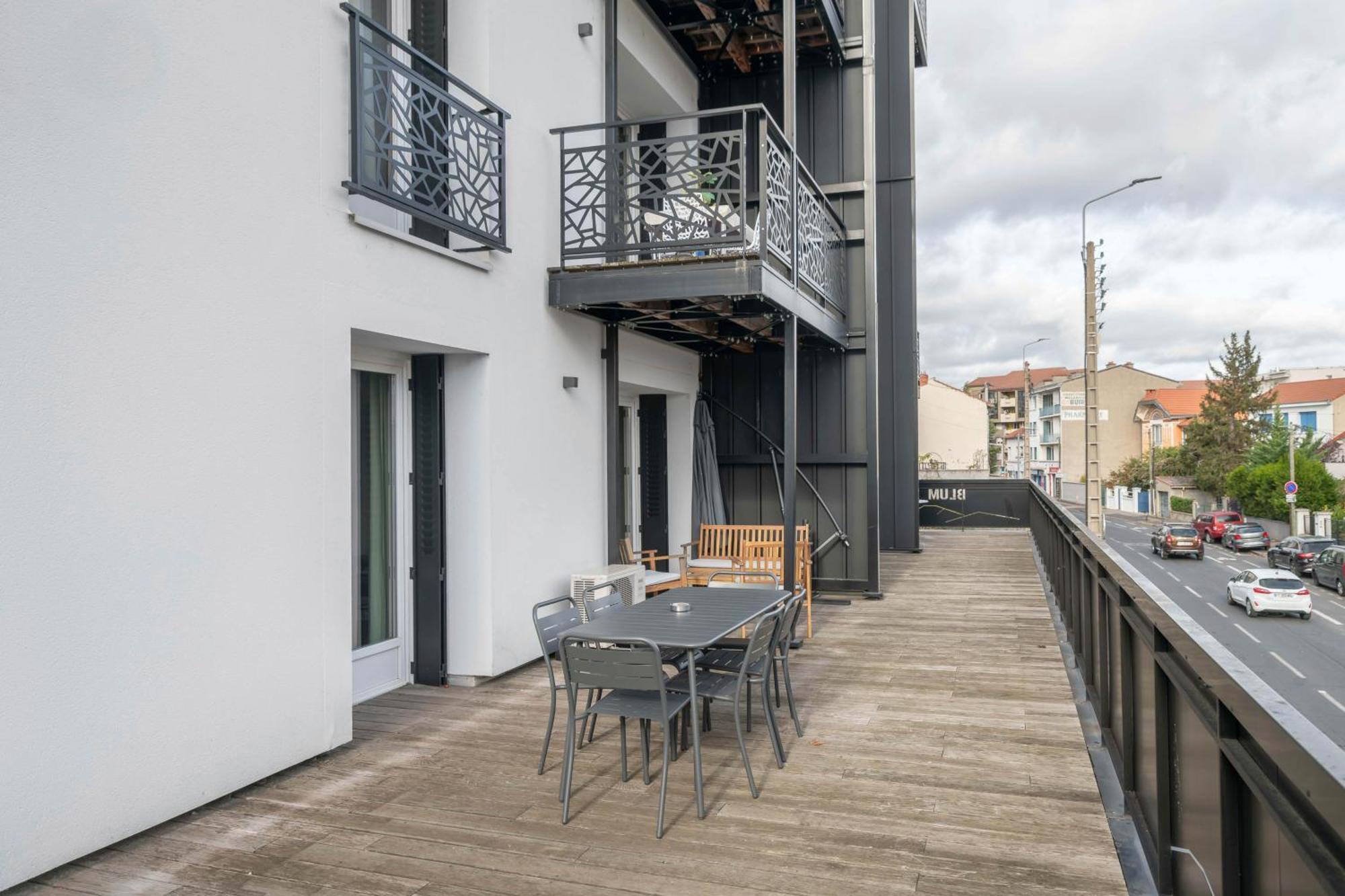 Residence Leon Blum - Appartements Design - Parking Clermont-Ferrand Esterno foto